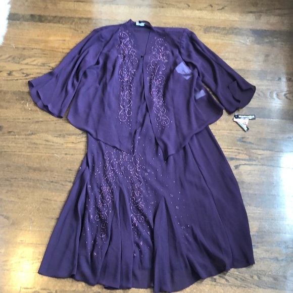 R & M Richards Dresses & Skirts - R&M Richard’s 2-Piece Eggplant Stone Beaded Flowy Sheer Evening Gown Set